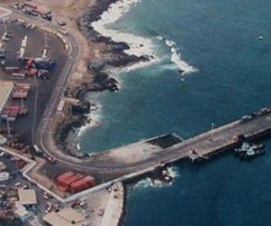 http://noticiaslogisticaytransporte.com/wp-content/uploads/2018/06/Avanzan-mejoras-en-infraestructura-del-Puerto-de-Ilo-en-Per%C3%BA.jpg