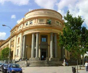 http://novaciencia.es/wp-content/uploads/2017/09/antigua-medicina-ugr.jpg