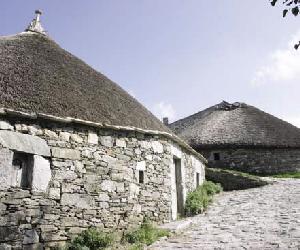 http://www.turismo.gal/imaxes/mdaw/mdy5/~edisp/~extract/TURGA069315~1~staticrendition/tg_carrusel_cabecera_grande.jpg