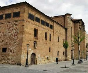 http://www.versalamanca.com/fotos/convento-ursulas-salamanca.jpg