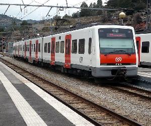 http://www.vivireltren.es/wp-content/uploads/2012/05/Ferrocarriles-de-la-Generalitat-de-Catalu%C3%B1a.jpg