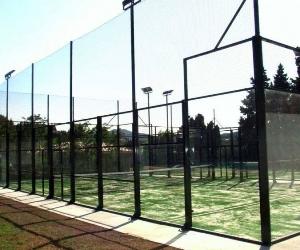 http://www.alquilerdepistas.com/images/instalaciones/garbi-pista-padel-190731170807.jpg