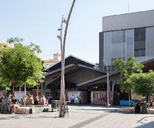 http://www.boqueria.barcelona/images/branding/historia-2015.jpg