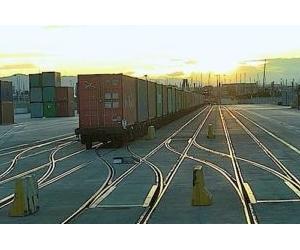 http://www.cadenadesuministro.es/wp-content/uploads/2017/08/Ferrocarril-ferroportuario-puerto-valencia-e1503403770333.jpg