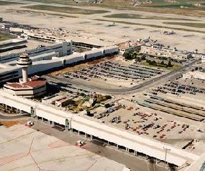 http://www.controladoresaereos.org/wp-content/uploads/palma-de-mallorca-aeropuerto.jpg