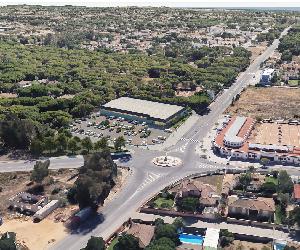 http://www.omoretail.es/img/chiclana.jpg