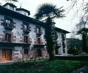 http://www.parquedebertiz.es/imgx_new/bertiz/palacio.jpg