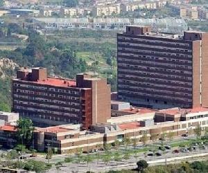 https://test-flaix.s3.eu-west-3.amazonaws.com/public/old/hospital-germans-trias-i-pujol.jpg