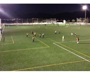https://torneovalledeljuguete.com/wp-content/uploads/2014/11/Campo-de-futbol-de-Onil-300x225.jpg
