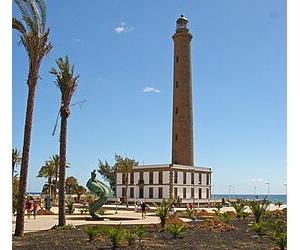 https://upload.wikimedia.org/wikipedia/commons/thumb/6/66/Lighthouse_Maspalomas.jpg/275px-Lighthouse_Maspalomas.jpg