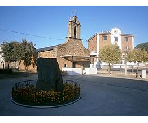 https://upload.wikimedia.org/wikipedia/commons/thumb/7/7c/Ermita_y_Ayuntamiento_de_Cubillos_del_Sil.jpg/266px-Ermita_y_Ayuntamiento_de_Cubillos_del_Sil.jpg