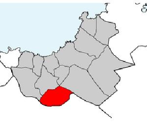 https://upload.wikimedia.org/wikipedia/commons/thumb/8/8e/Parroquia_de_Larin_no_concello_de_Arteixo.png/240px-Parroquia_de_Larin_no_concello_de_Arteixo.png