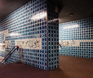 https://upload.wikimedia.org/wikipedia/commons/thumb/9/93/Metro_Lisboa_Anjos_3.jpg/800px-Metro_Lisboa_Anjos_3.jpg