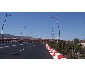 https://upload.wikimedia.org/wikipedia/commons/thumb/a/a9/Puente_Avenida_Mediterr%C3%A1neo.JPG/250px-Puente_Avenida_Mediterr%C3%A1neo.JPG