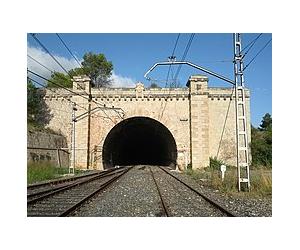 https://upload.wikimedia.org/wikipedia/commons/thumb/b/ba/Tunel_de_lArgentera_a_Pradell.jpg/245px-Tunel_de_lArgentera_a_Pradell.jpg