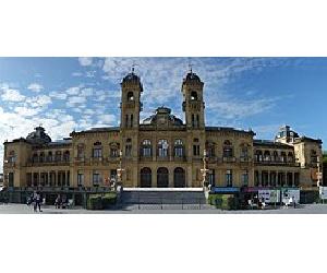 https://upload.wikimedia.org/wikipedia/commons/thumb/b/be/San_Sebastian_Town_Hall_001.jpg/245px-San_Sebastian_Town_Hall_001.jpg