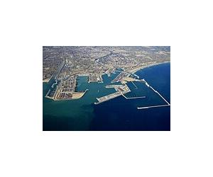 https://upload.wikimedia.org/wikipedia/commons/thumb/d/d2/Port_of_Valencia.jpg/180px-Port_of_Valencia.jpg