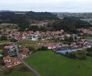 https://upload.wikimedia.org/wikipedia/commons/e/e2/Revilla,_Camargo_2.jpg