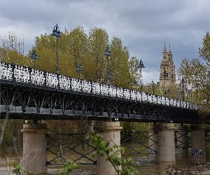https://wikirioja.com/wp-content/uploads/2018/02/puentehierrologro%C3%B1o.jpg