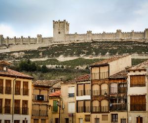 https://www.3viajes.com/wp-content/uploads/2015/03/Museo-Provincial-del-Vino-Castillo-Penafiel-1024x680.jpg?x88689