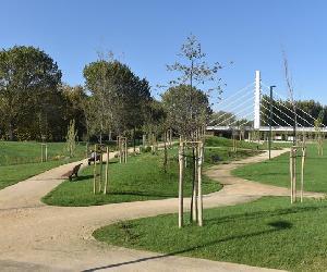 https://www.cm-leiria.pt/thumbs/cmleiria/uploads/news/image/3814/jardim_almuinha1_1_675_2500.JPG