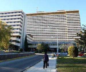 https://www.comunidad.madrid/sites/default/files/img/edificios/hospital-gomez-ulla_0.jpg