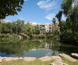 https://www.castellonturismo.com/wp-content/uploads/2010/10/parque_lagor051.jpg