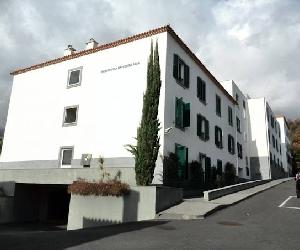 https://www.choosemadeira.com/wp-content/uploads/2015/04/Madeira-Hotel-Residencia-Universitaria-Nossa-Senhora-das-Vitorias-002.jpg