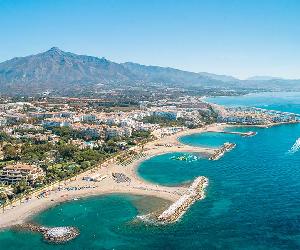 https://www.amarehotels.com/wp-content/uploads/2020/01/marbella-aerial-view.jpg