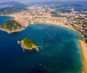 https://www.barcelo.com/guia-turismo/wp-content/uploads/2020/10/que-ver-en-san-sebastian_pal.jpg