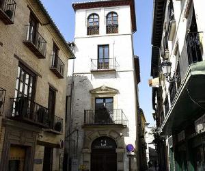 https://www.granadahoy.com/2021/11/19/granada/Granada-convertira-Casa-Rey-Soler_1630648747_147540242_667x375.jpg