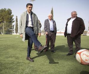 https://www.granadahoy.com/2023/02/20/granada/Granada-Francisco-Cuenca-Parque-Nueva_1768034161_177594490_667x375.jpg