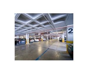 https://www.guiadeviaje.net/espana/imagenes/malaga-aeropuerto-parking.jpg