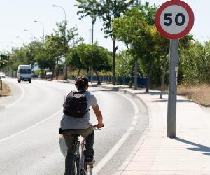 https://www.diarioaxarquia.com/wp-content/uploads/2021/07/bici-Nerja-Maro-696x464.jpg