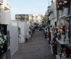 https://www.diariodealmeria.es/2021/03/11/provincia/nijar/Cuenta-ampliacion-cementerio-Villa-Nijar_1554754987_135403354_667x375.jpg