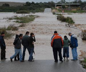 https://www.diariodecadiz.es/2019/09/05/chiclana/Efecto-provoca-crecidas-Fontanal-Pelagatos_1388871532_104742104_667x375.jpg