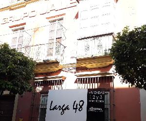 https://www.diariodecadiz.es/2022/04/28/elpuerto/imagen-antigua-Jale-calle-Larga_1678642285_157116426_667x375.jpg