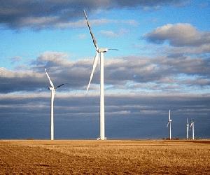 https://www.energias-renovables.com/ficheroenergias/fotos/eolica/ampliada/e/eolica_ge-aragon.jpg