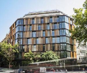 https://www.eada.edu/sites/default/files/public/styles/paragraph_image_default/public/why-eada/global-campus/barcelona-provenca/barcelona-provenca-01-16-9.jpg?itok=cXANYYpm