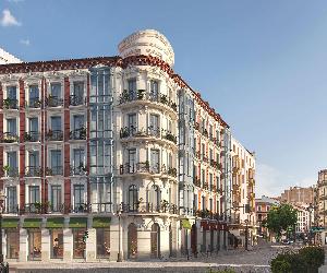 https://www.edificiocalderon.com/assets/img_design/archimia/fachada_dia_calderon.jpg