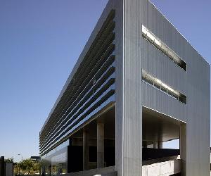 https://www.ejeprime.com/files/2020/20_recursos/oficinas/Colonialferrari_728.jpg