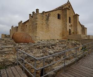 https://www.eldiadecordoba.es/2020/12/14/provincia/Exterior-Castillo-Gran-Capitan-Montilla_1528657840_129371941_1200x675.jpg