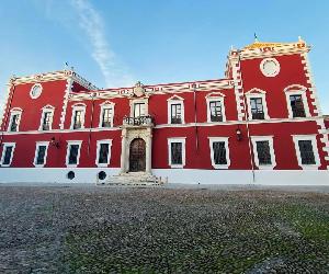 https://www.eldiadecordoba.es/2022/03/18/provincia/Palacio-Ducal-Fernan-Nunez_1666344419_154005873_1200x675.jpg