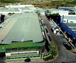 https://www.elperiodic.com/archivos/imagenes/noticias/2022/12/14/cartonajes-gamoy-fabrica-torrent.jpg