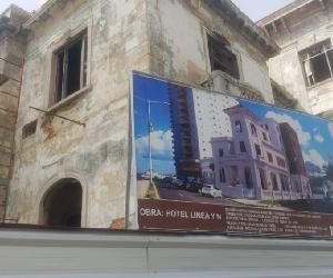 https://www.excelenciascuba.com/sites/default/files/inline-images/Hotel%20en%20construccion2.JPG