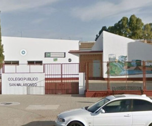 https://www.huelvainformacion.es/2020/10/25/huelva/Colegio-San-Walabonso-Niebla_1513659300_127279059_667x375.jpg
