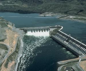 https://www.iagua.es/sites/default/files/styles/thumbnail-830x455/public/centralhidroelectrica_portada.jpg?itok=6x0tOSxS