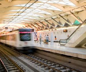 https://www.lovevalencia.com/wp-content/uploads/2011/04/linea-5-metro-valencia-e1304663191219.jpg