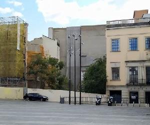 https://www.lacronica.net/lacronica-content/uploads/2020/01/luz-verde-judicial-para-construir-sobre-el-solar-de-la-plaza-mayor-696x391.jpg