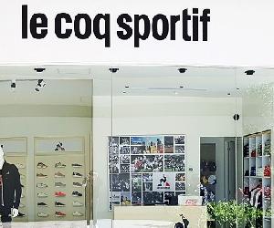 https://www.modaes.es/files/000_2016/le%20coq%20sportif/le-coq-sportif-tienda-728.jpg